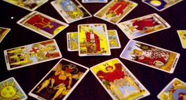 Tarot tirada_Cartas-e1429946106186-370x200 Historia cartas del tarot historia del tarot
